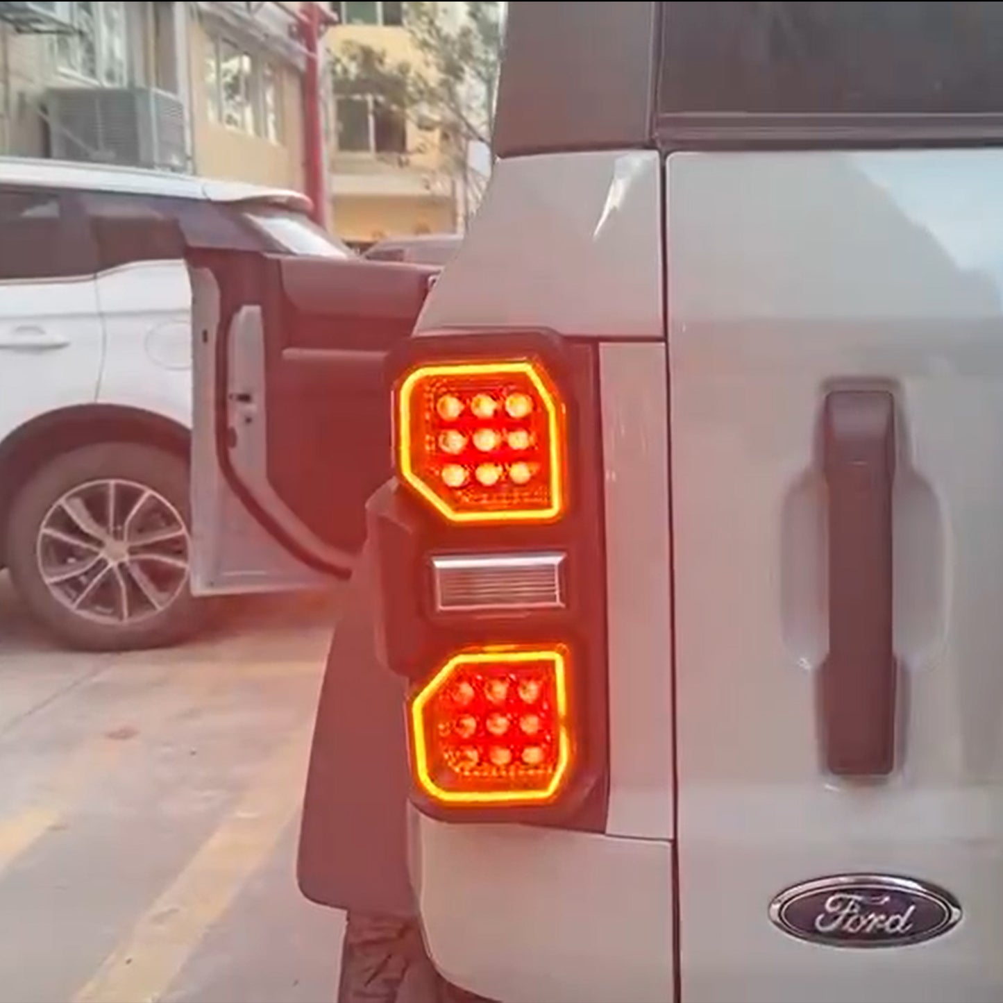 Raptor 버전 Ford Bronco 2021+(모든 버전) 2/4 도어용 전체 LED 테일 라이트 어셈블리